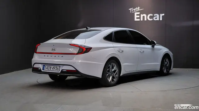 Main__Slider__Photo:Sonata Hyundai 2022.8-1