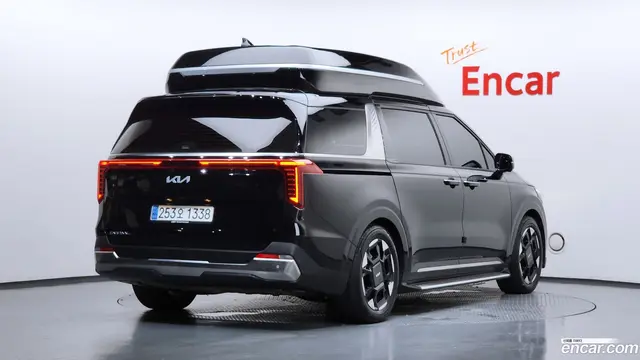 Main__Slider__Photo:Canival Kia 2024.10-1