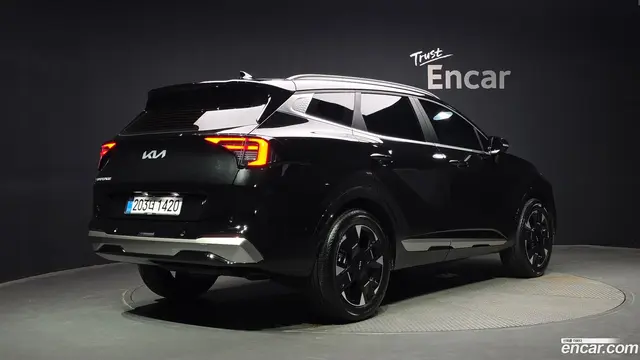Main__Slider__Photo:Sportage Kia 2025.11-1