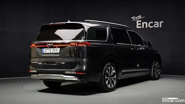 Main__Slider__Photo:Canival Kia 2022.0-1