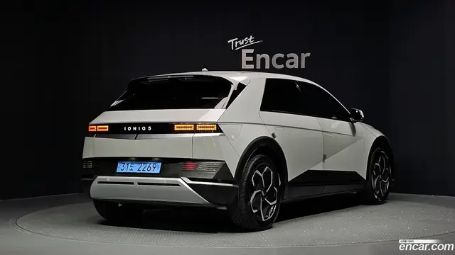 Main__Slider__Photo:Ioniq5 Hyundai 2021.5-1