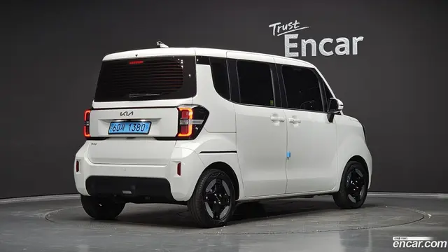 Main__Slider__Photo:RAY Kia 2024.8-1