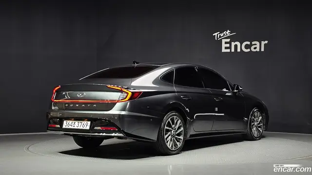 Main__Slider__Photo:Sonata Hyundai 2021.5-1
