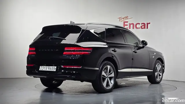 Main__Slider__Photo:GV80 Genesis 2020.5-1