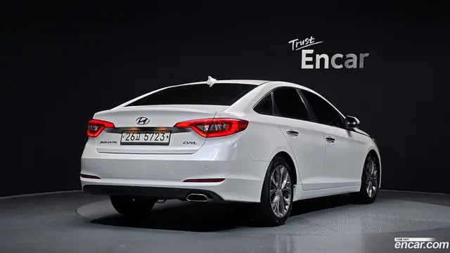 Main__Slider__Photo:Sonata Hyundai 2014.5-1