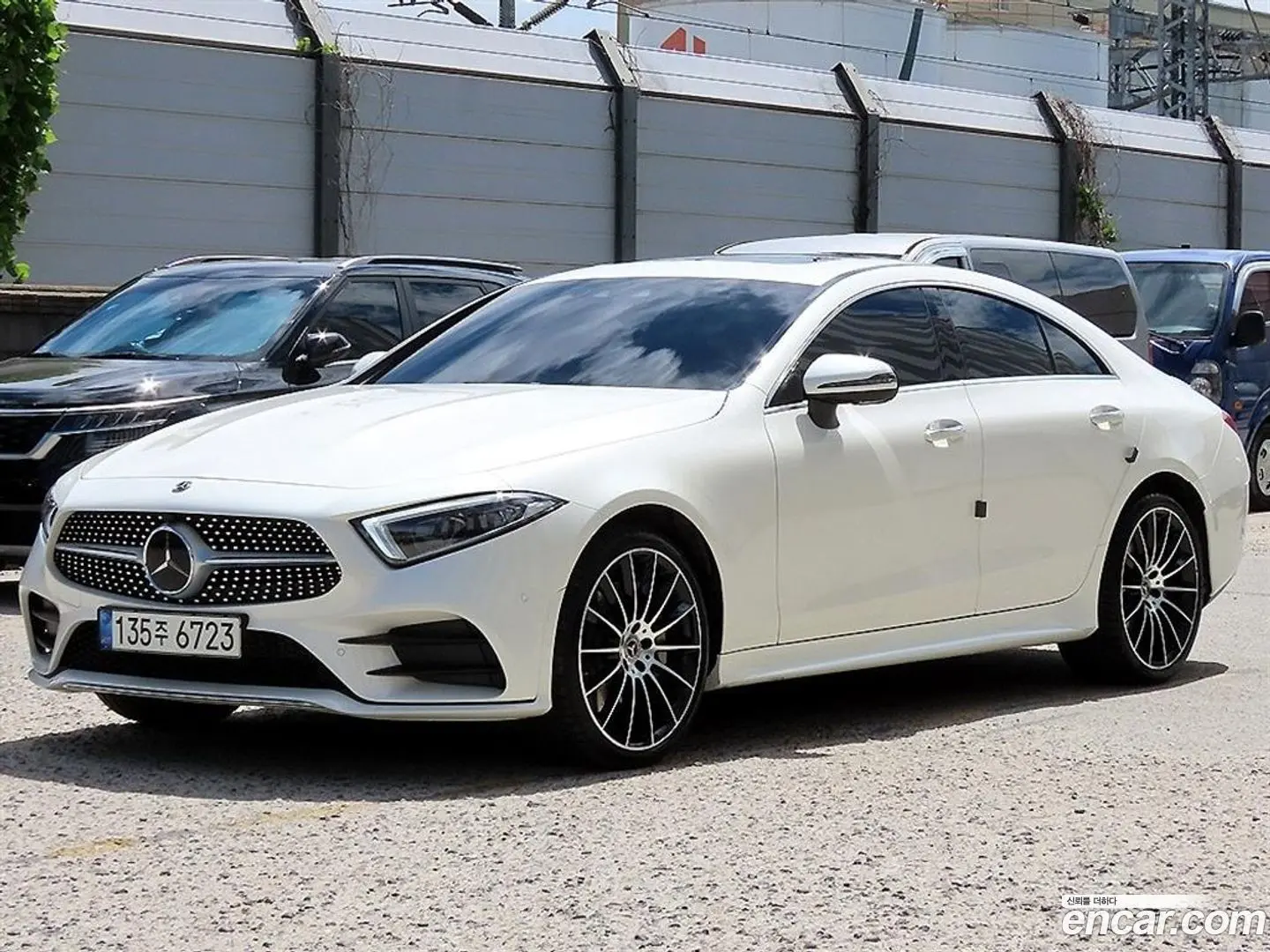 Main__Slider__Photo:CLS-Class Mercedes-Benz 2021.3-1
