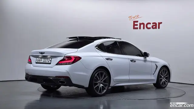 Main__Slider__Photo:G70 Genesis 2019.3-1
