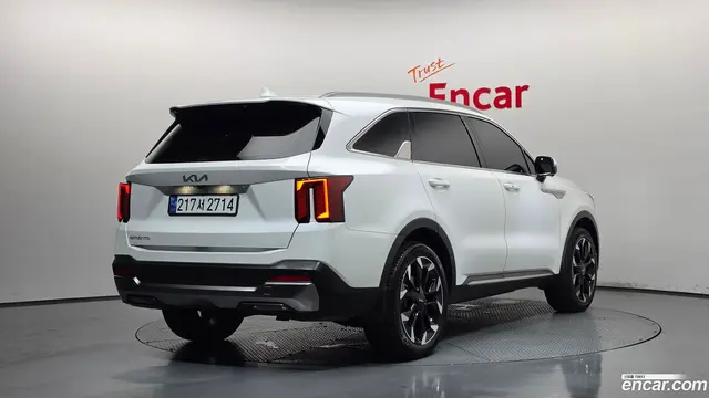 Main__Slider__Photo:Sorento Kia 2024.5-1