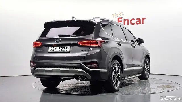 Main__Slider__Photo:Santafe Hyundai 2019.2-1