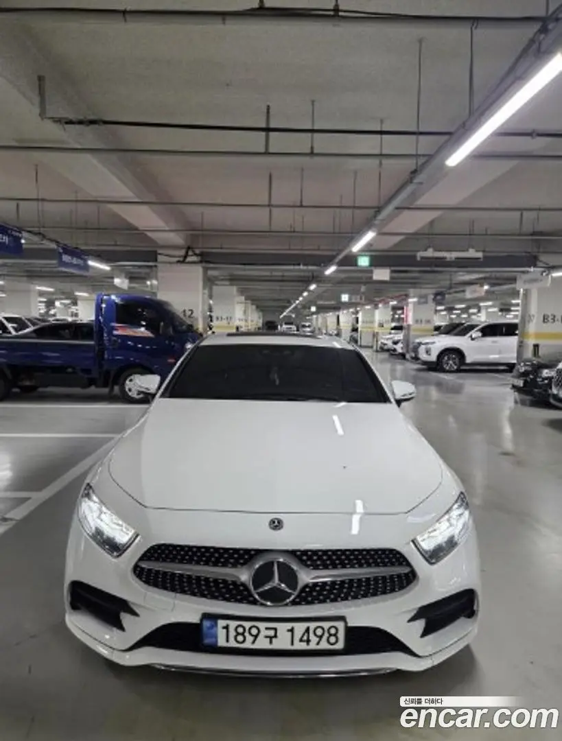 Main__Slider__Photo:CLS-Class Mercedes-Benz 2019.11-1