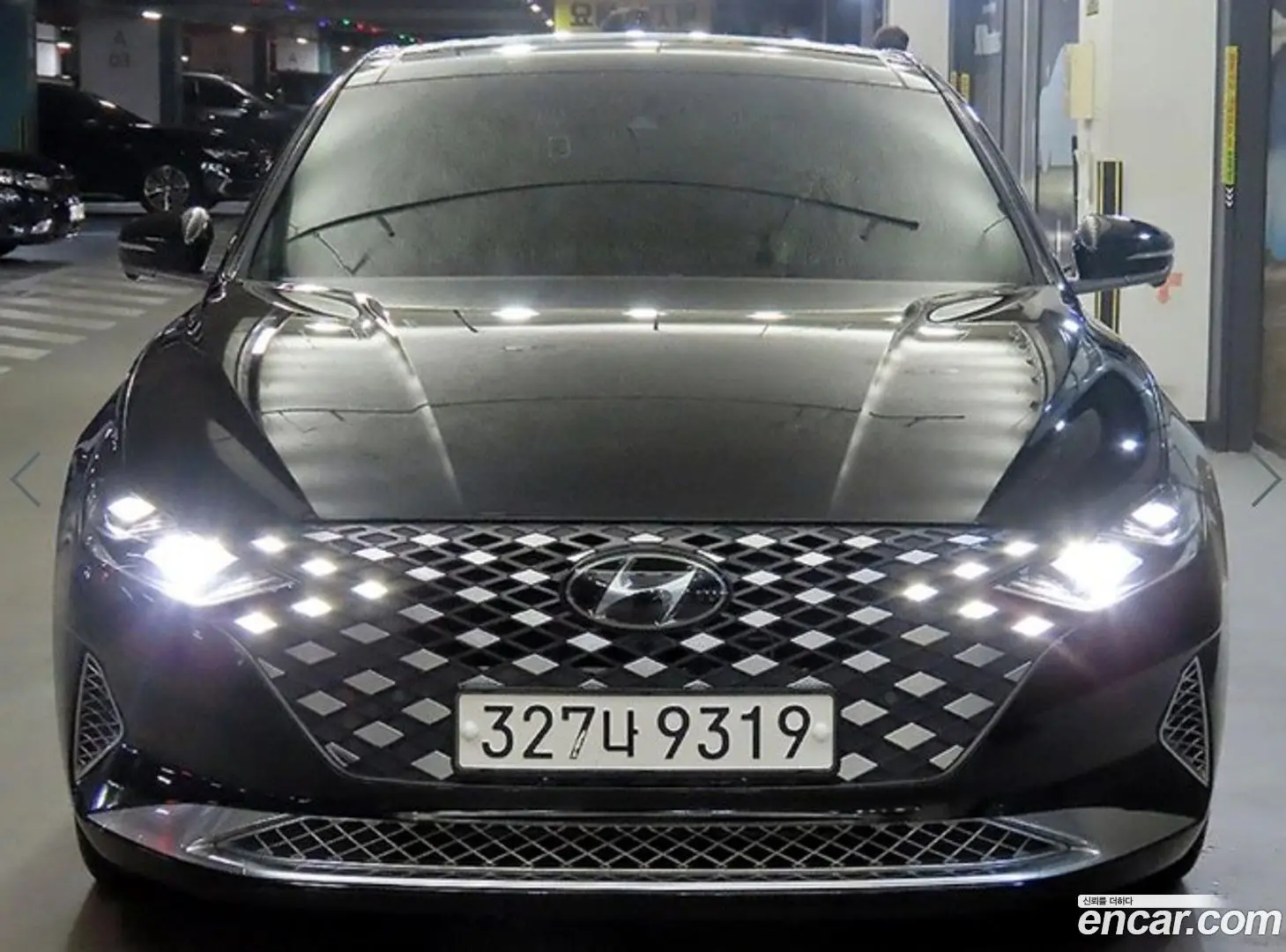 Main__Slider__Photo:Grandeur Hyundai 2020.6-1