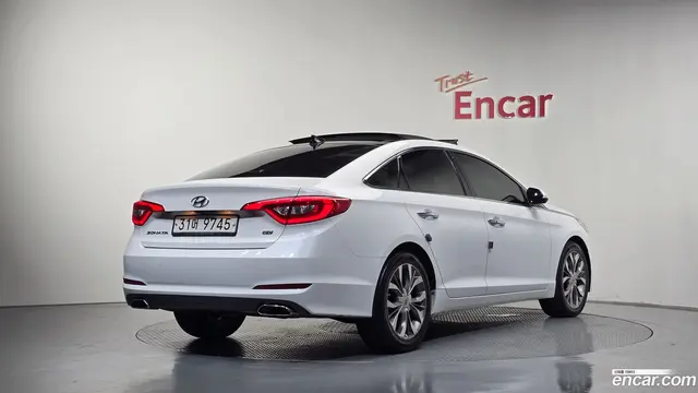 Main__Slider__Photo:Sonata Hyundai 2014.3-1
