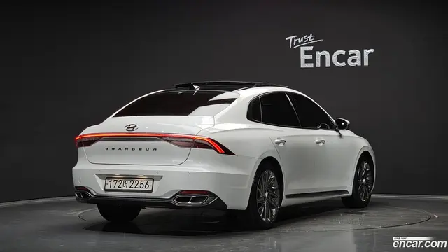 Main__Slider__Photo:Grandeur Hyundai 2020.2-1