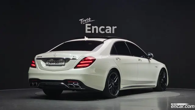 Main__Slider__Photo:S-Class Mercedes-Benz 2018.1-1