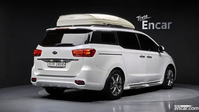 Main__Slider__Photo:Canival Kia 2019.0-1