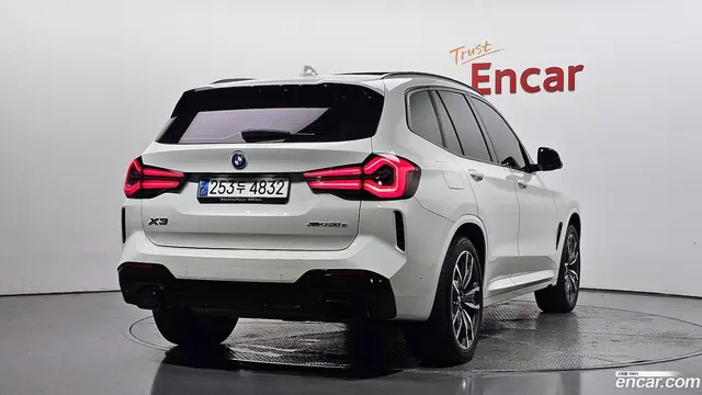 Main__Slider__Photo:X3 BMW 2023.6-1