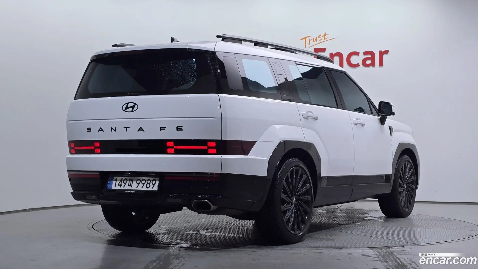 Main__Slider__Photo:Santafe Hyundai 2024.7-1