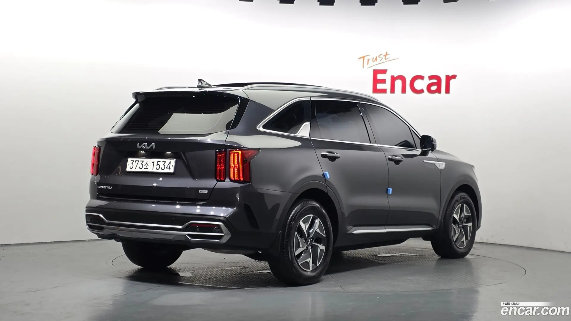 Main__Slider__Photo:Sorento Kia 2023.6-1