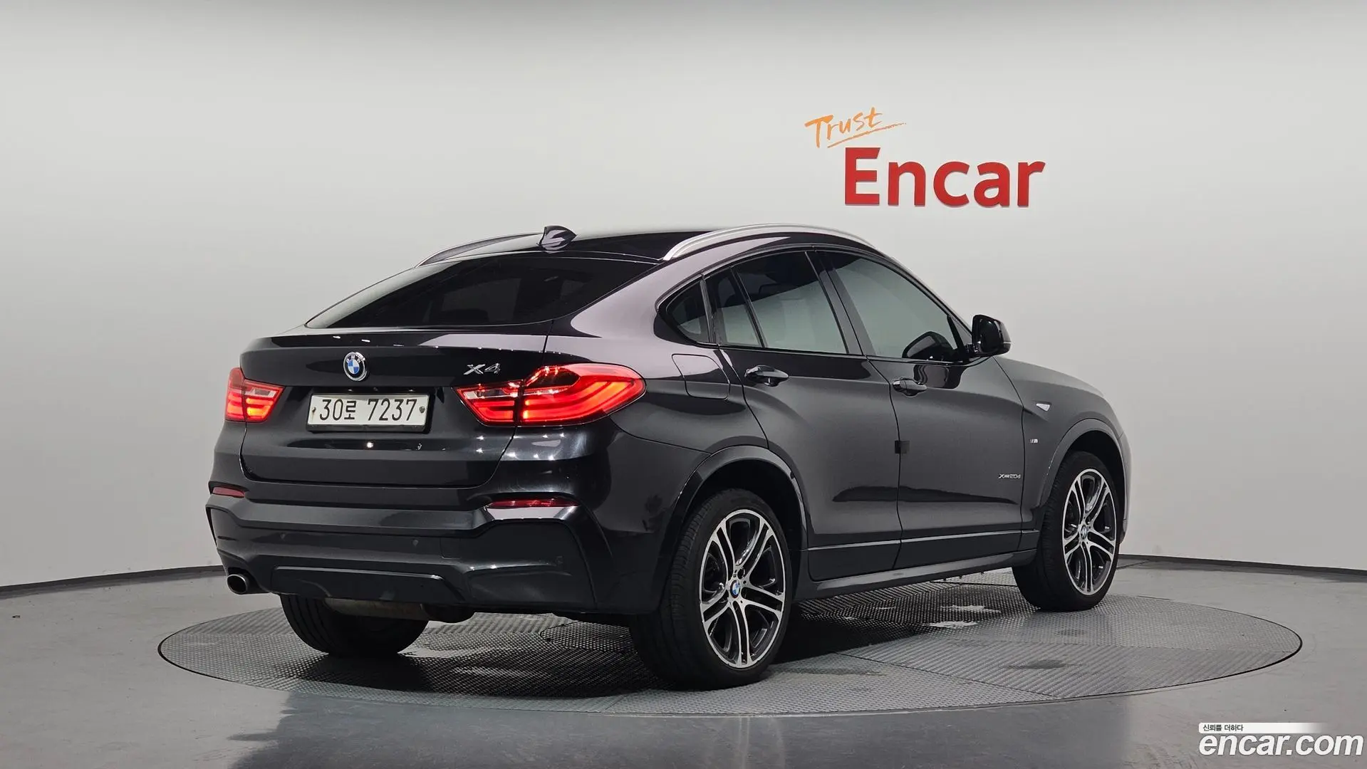 Main__Slider__Photo:X4 BMW 2018.2-1
