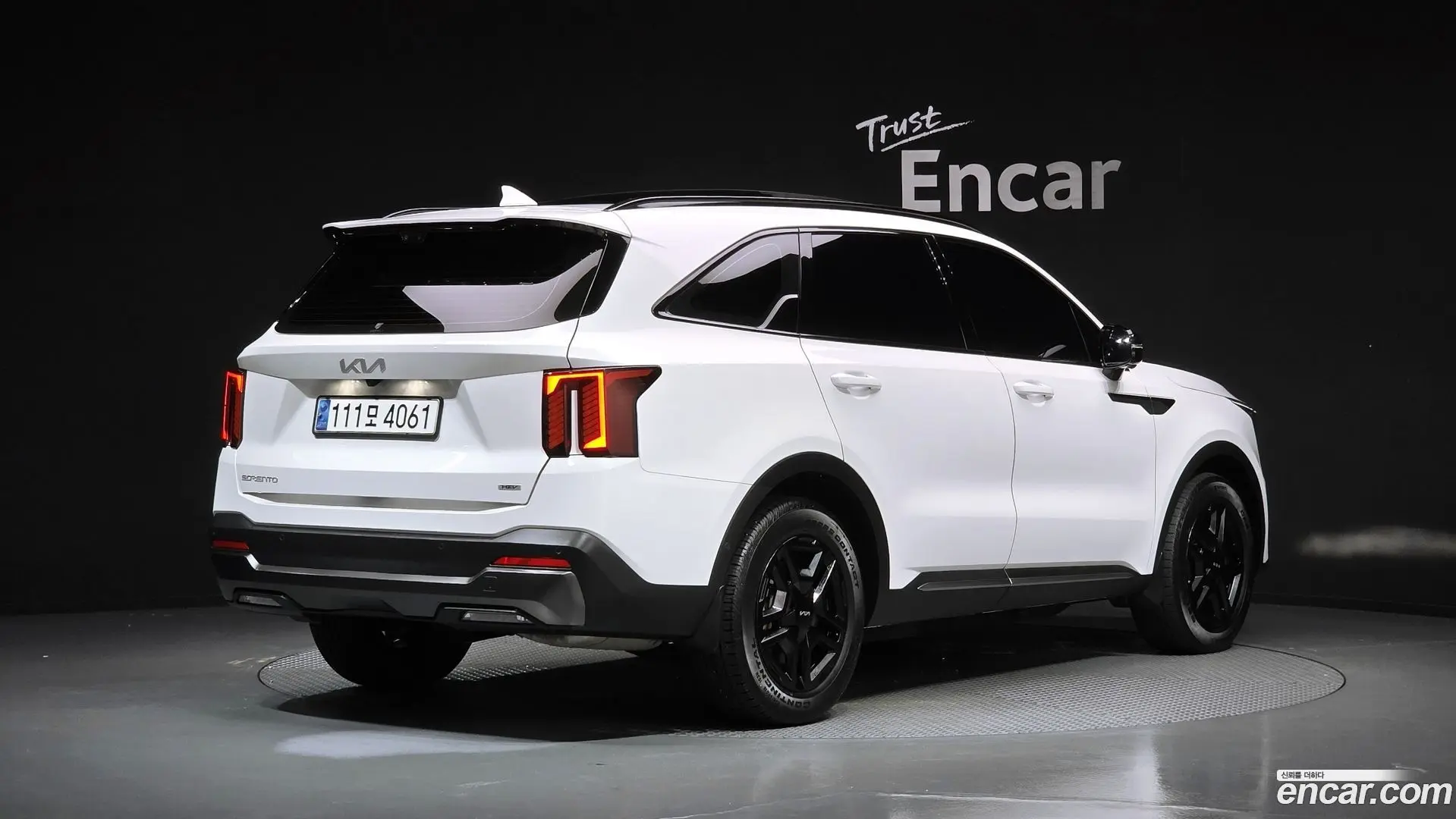 Main__Slider__Photo:Sorento Kia 2023.8-1