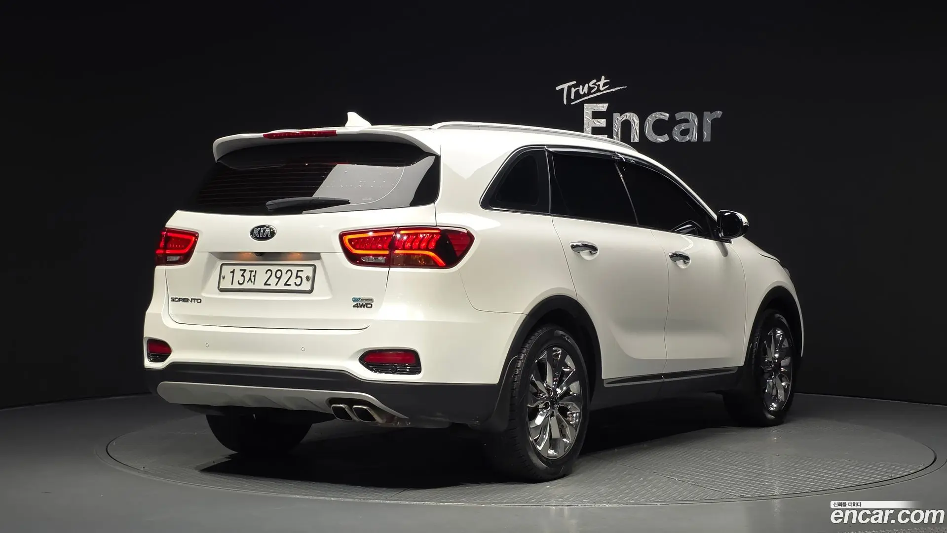 Main__Slider__Photo:Sorento Kia 2018.5-1