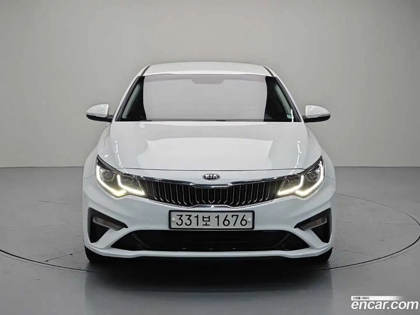 Main__Slider__Photo:K5 Kia 2019.6-1