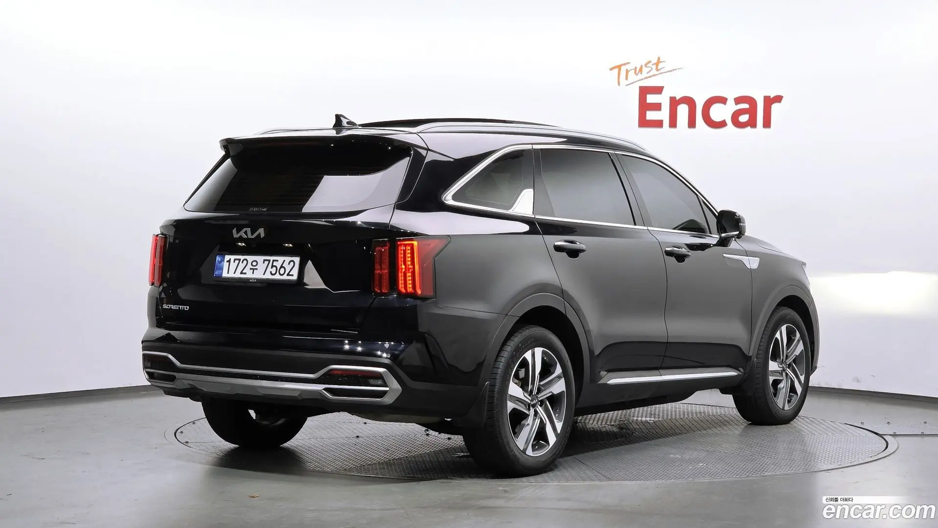 Main__Slider__Photo:Sorento Kia 2023.5-1