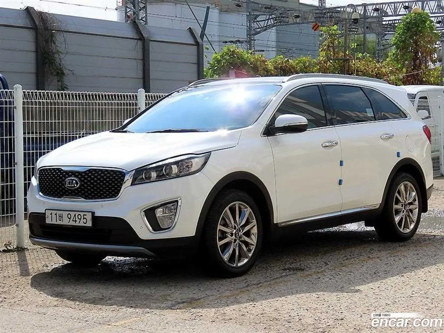 Main__Slider__Photo:Sorento Kia 2015.4-1