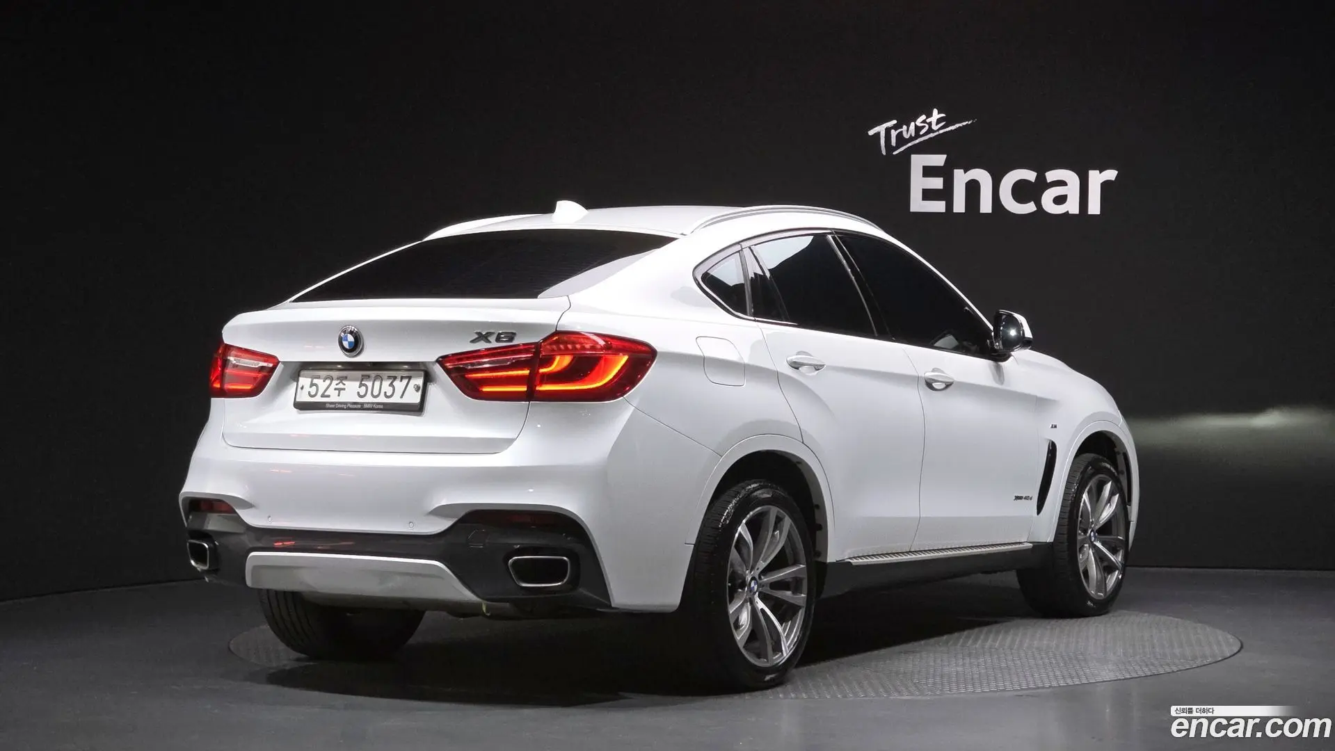 Main__Slider__Photo:X6 BMW 2018.3-1
