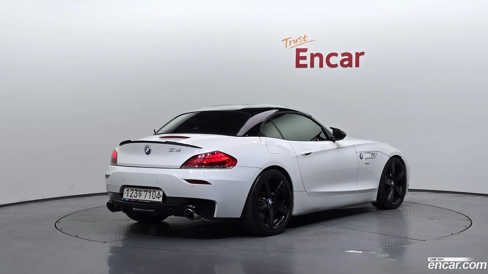 Main__Slider__Photo:Z4 BMW 2010.8-1