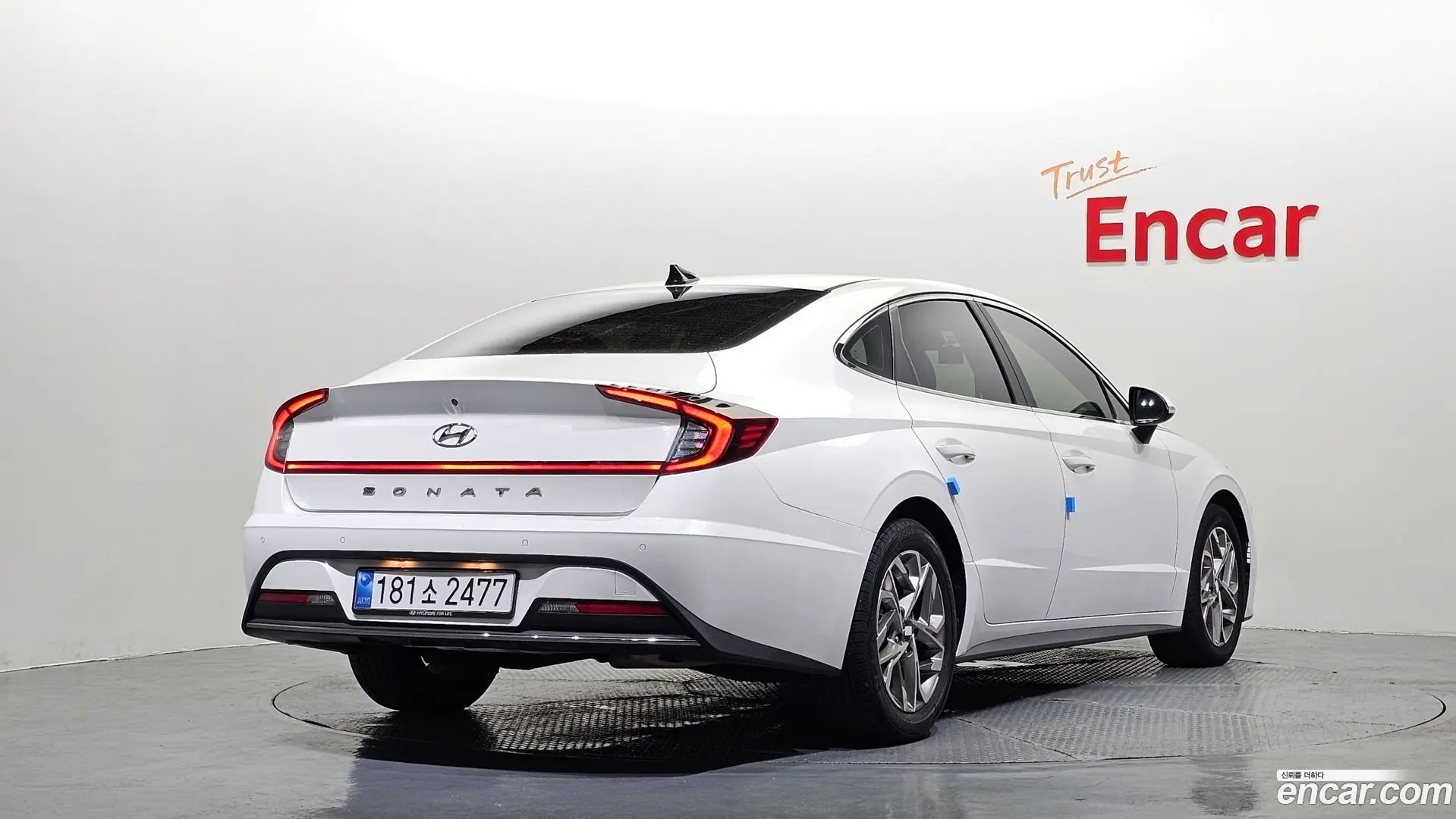 Main__Slider__Photo:Sonata Hyundai 2021.4-1