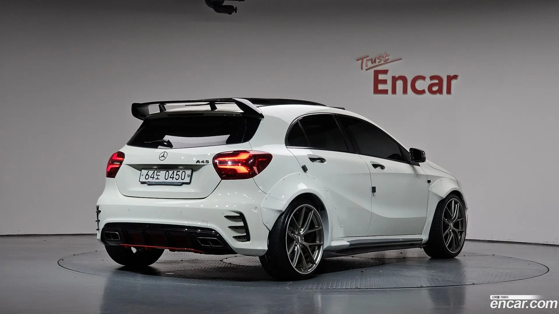 Main__Slider__Photo:A-Class Mercedes-Benz 2016.5-1