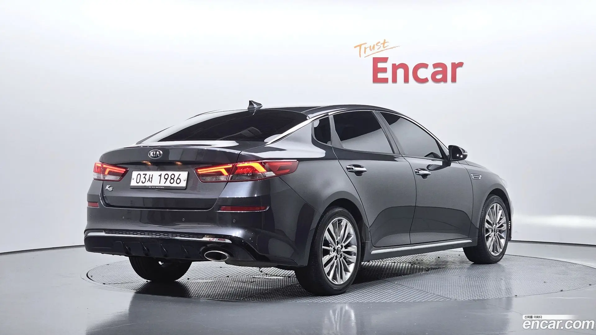 Main__Slider__Photo:K5 Kia 2018.9-1