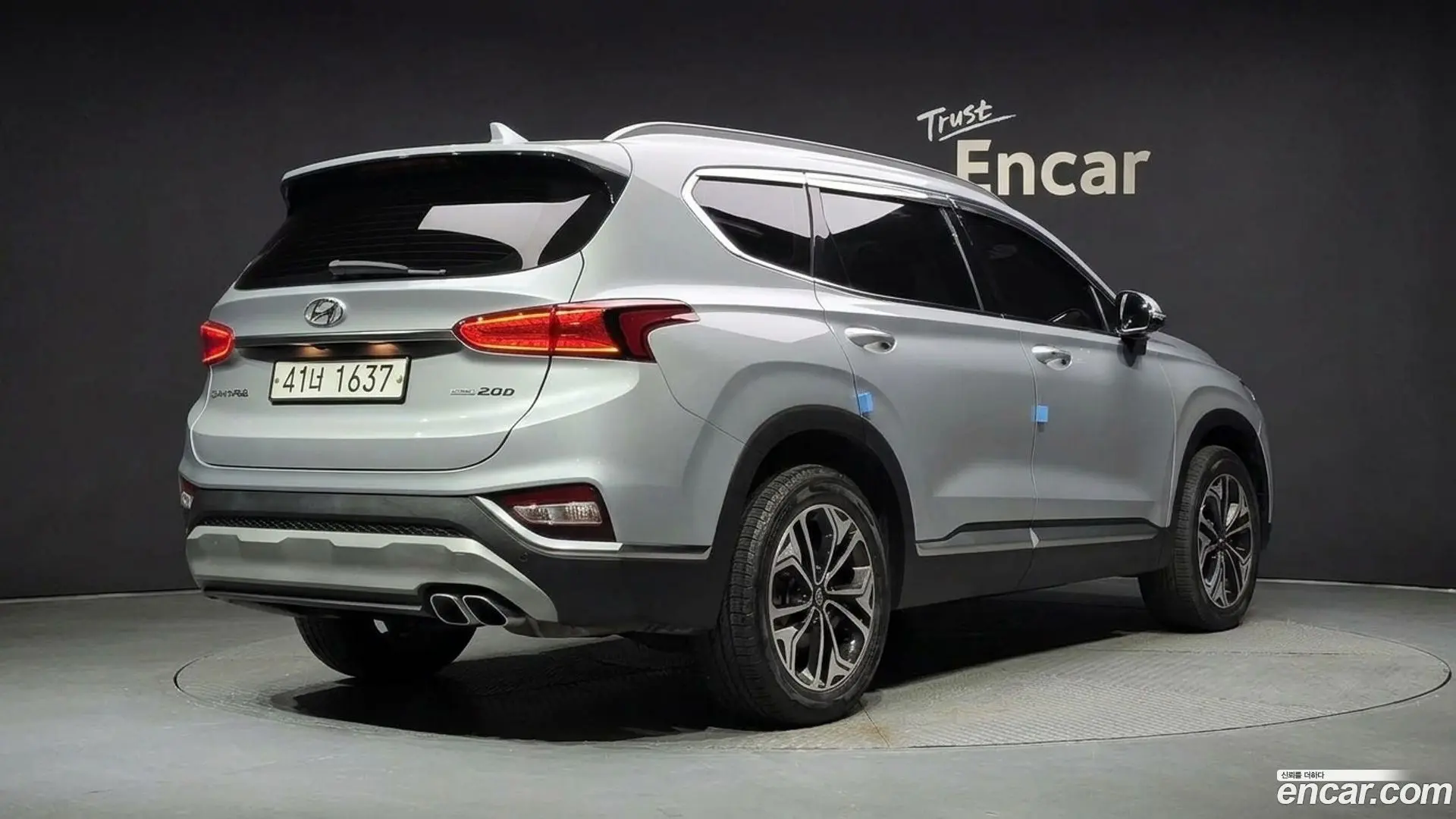 Main__Slider__Photo:Santafe Hyundai 2018.9-1