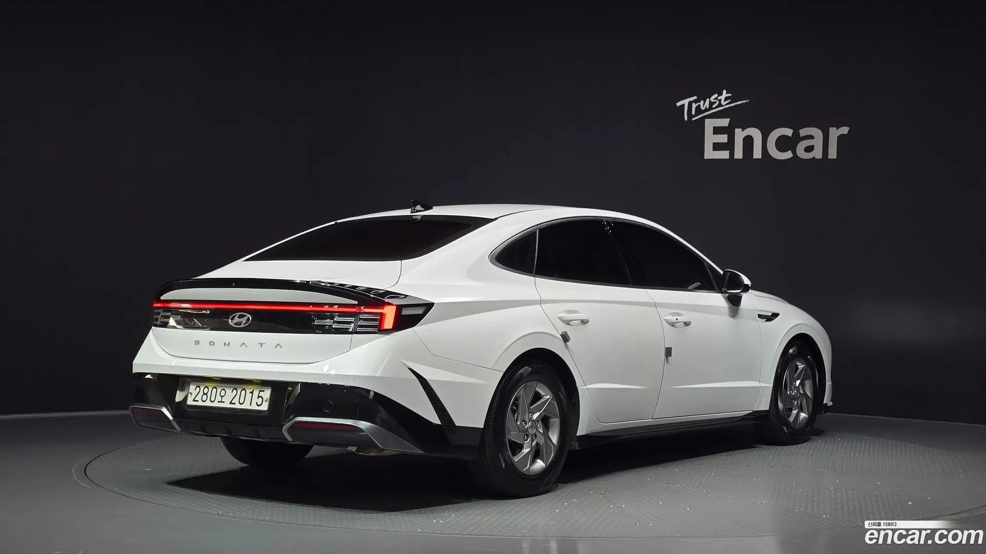 Main__Slider__Photo:Sonata Hyundai 2023.6-1