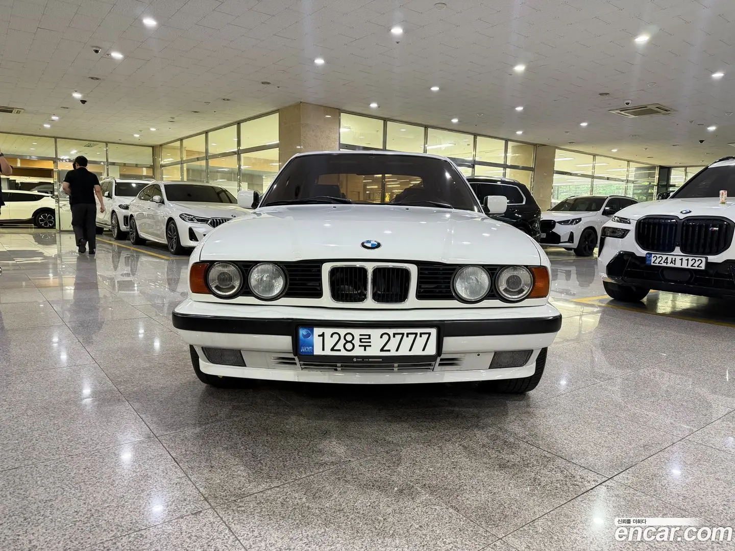 Main__Slider__Photo:5-Series BMW 1995.5-1