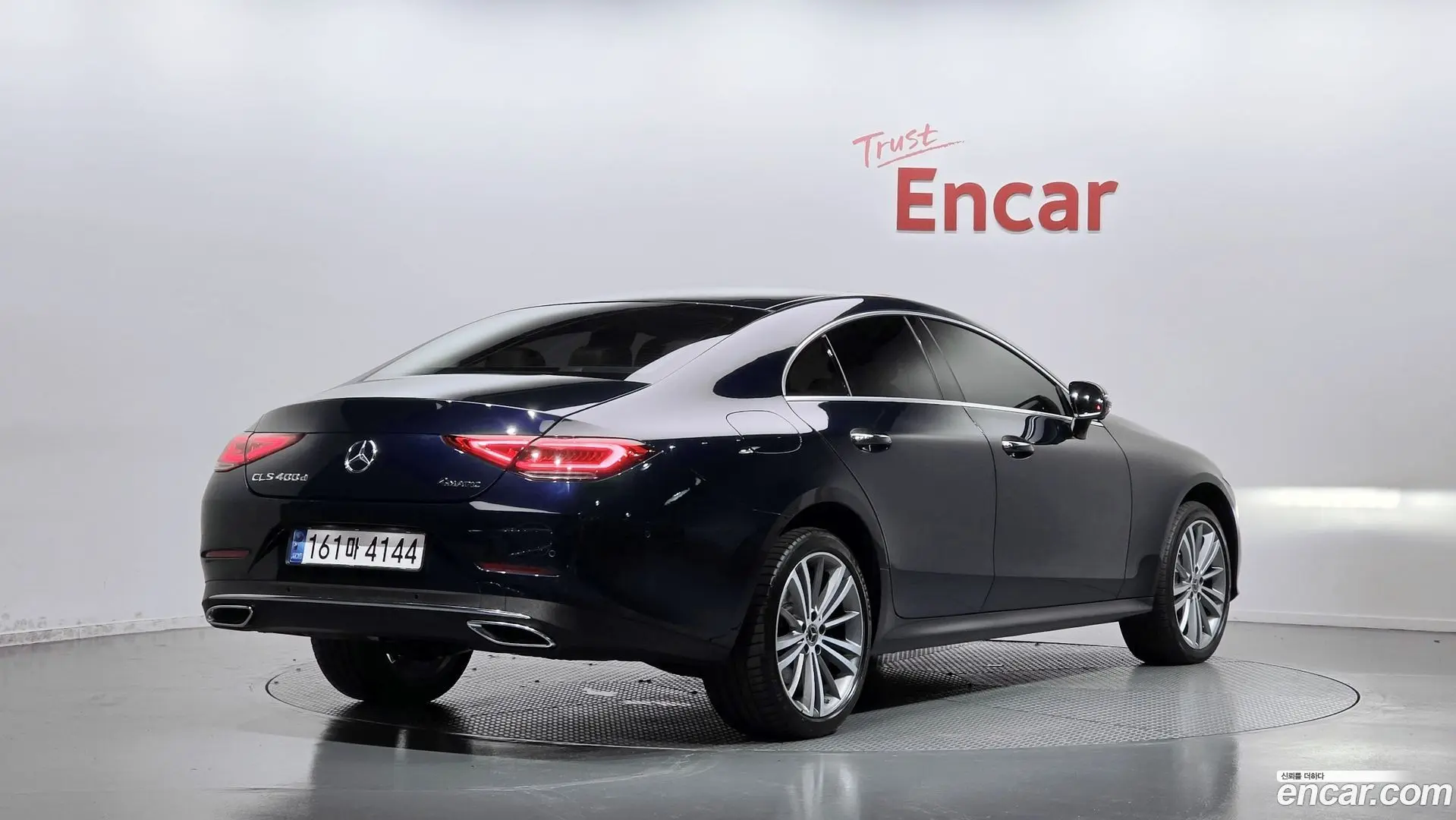 Main__Slider__Photo:CLS-Class Mercedes-Benz 2018.10-1