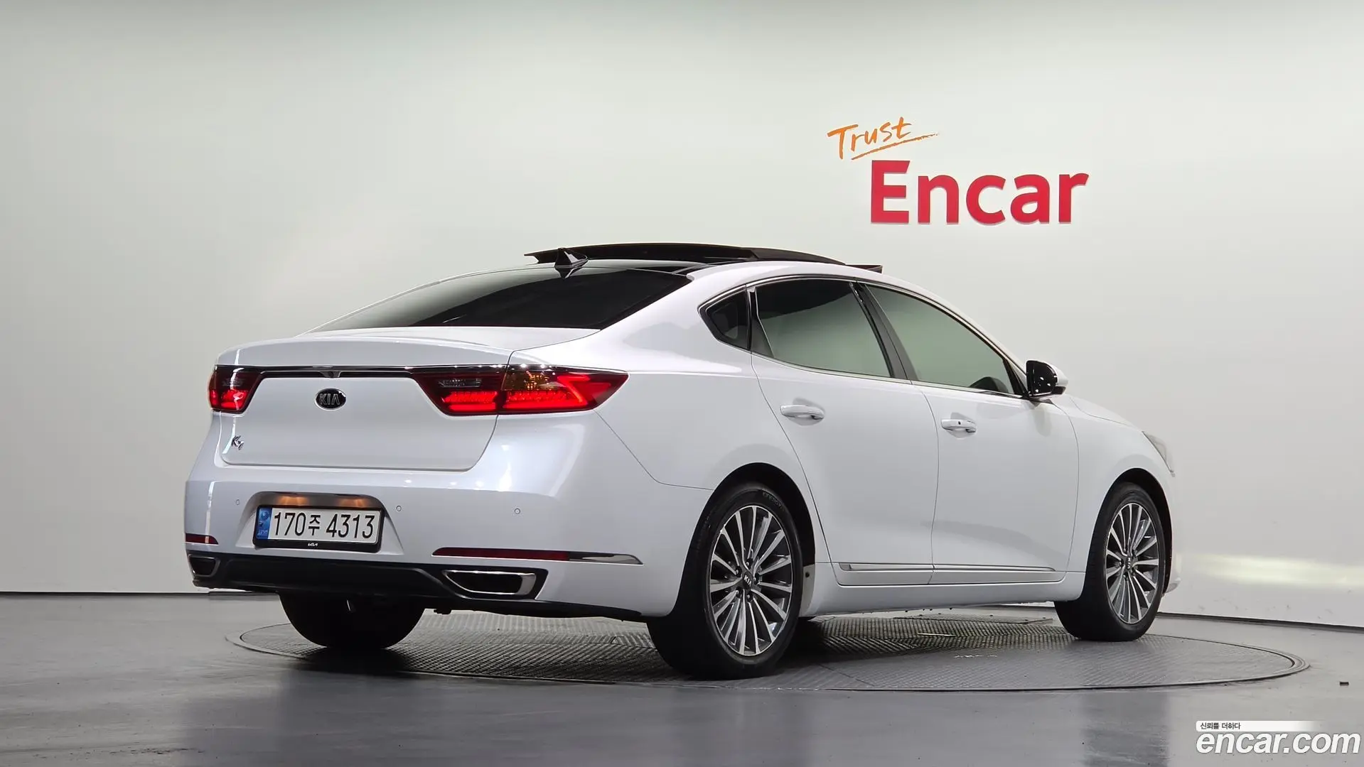 Main__Slider__Photo:K7 Kia 2016.1-1