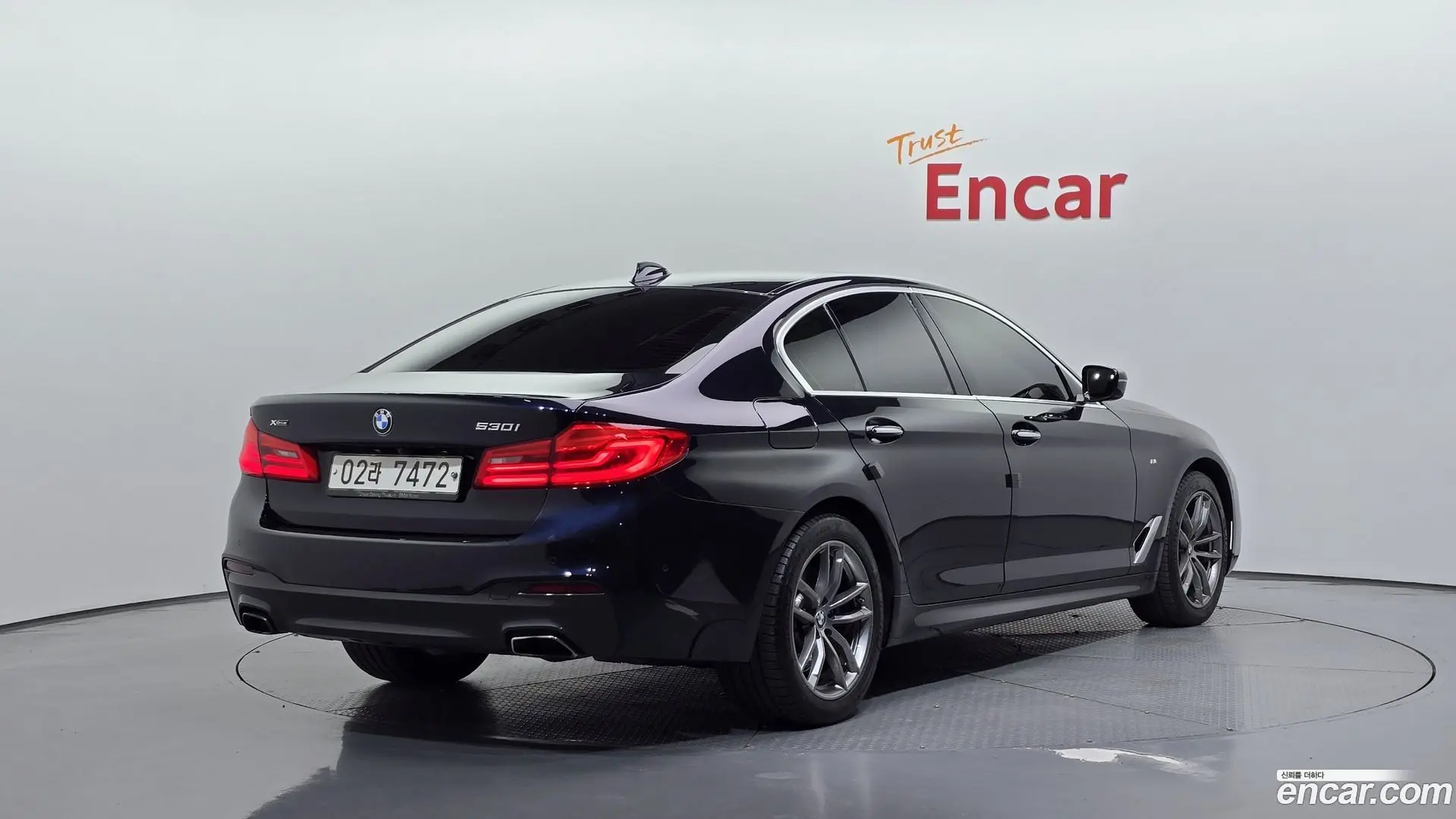 Main__Slider__Photo:5-Series BMW 2018.2-1