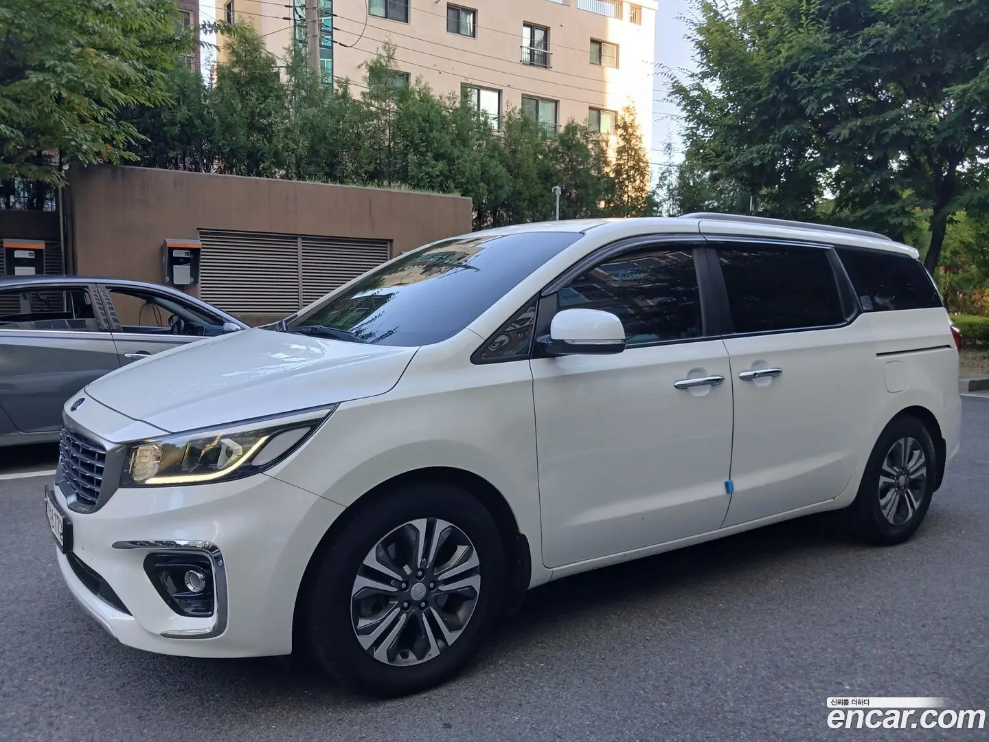 Main__Slider__Photo:Canival Kia 2020.3-1