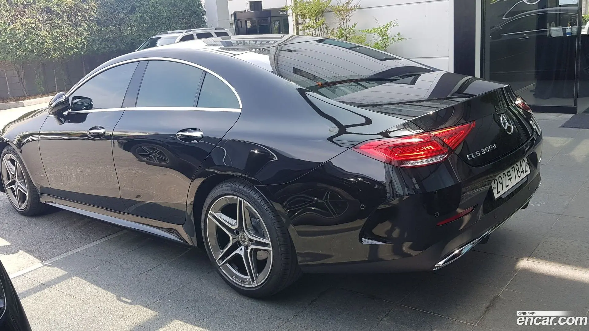 Main__Slider__Photo:CLS-Class Mercedes-Benz 2020.4-1
