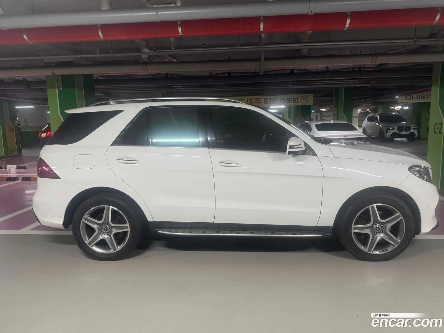 Main__Slider__Photo:GLE-Class Mercedes-Benz 2017.5-1