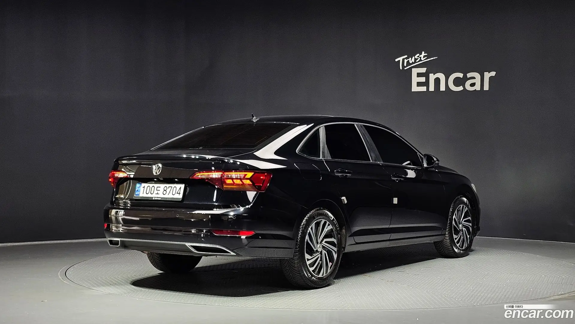 Main__Slider__Photo:Jetta Volkswagen 2020.11-1