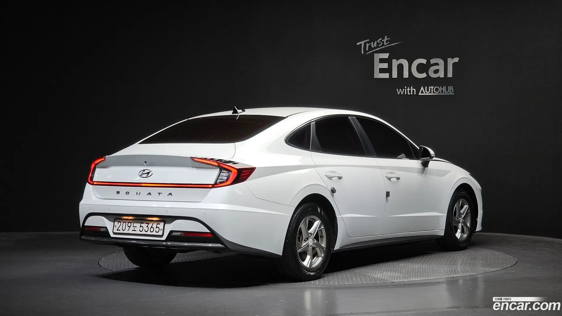 Main__Slider__Photo:Sonata Hyundai 2019.8-1