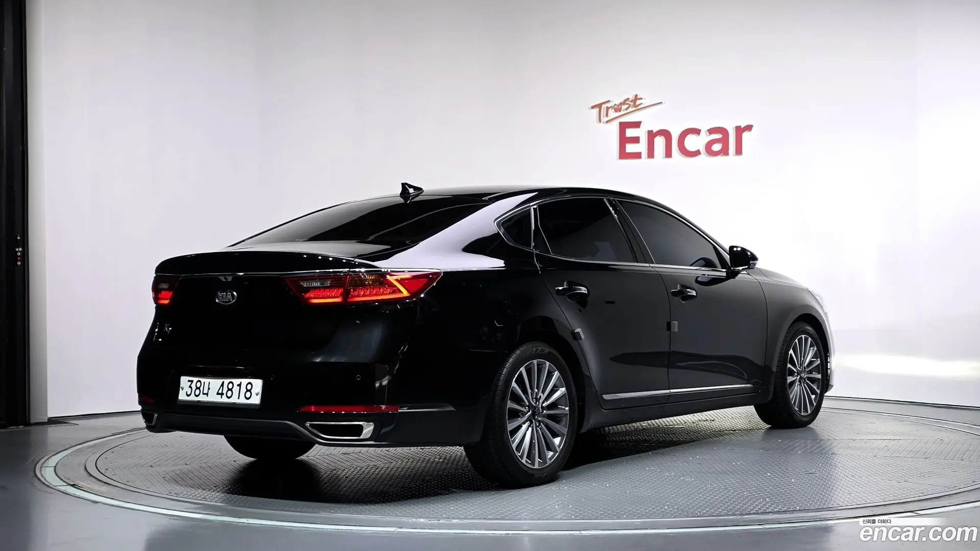Main__Slider__Photo:K7 Kia 2019.3-1