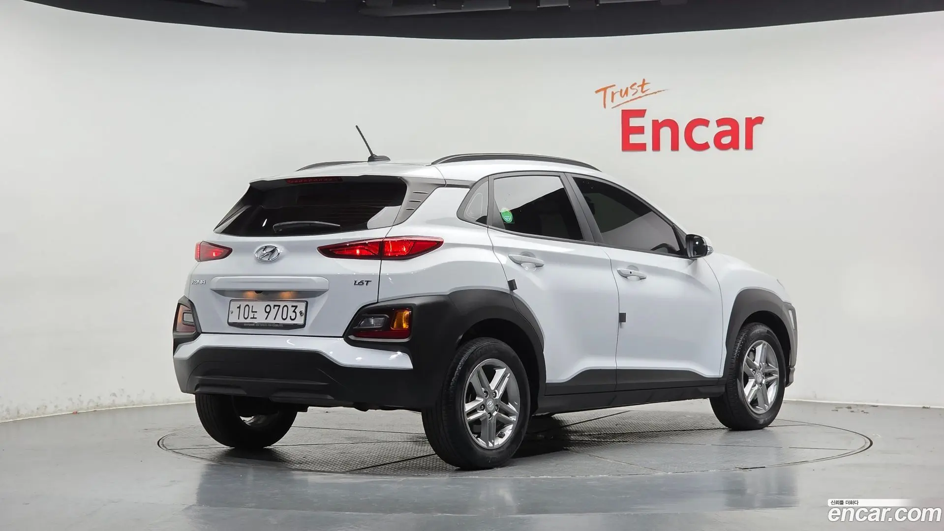 Main__Slider__Photo:Kona Hyundai 2018.9-1