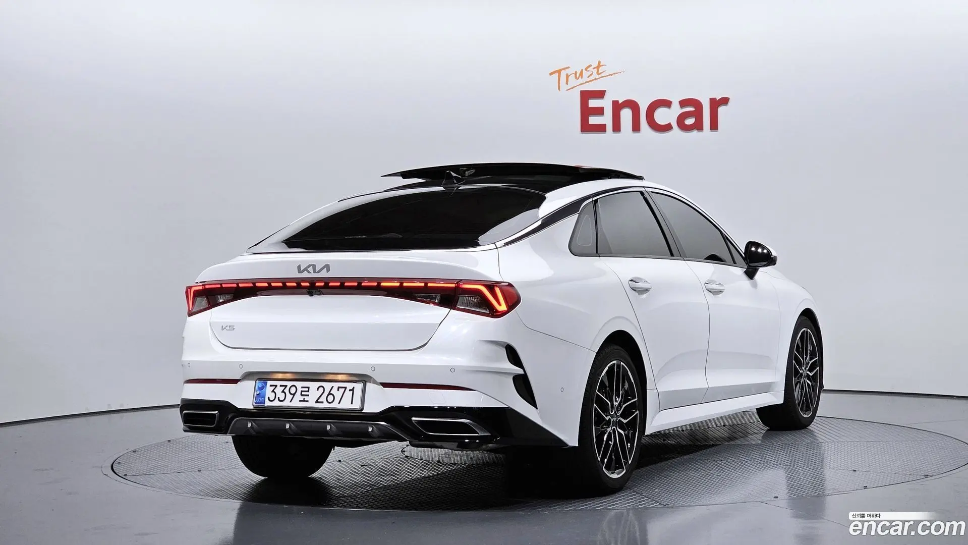 Main__Slider__Photo:K5 Kia 2023.8-1