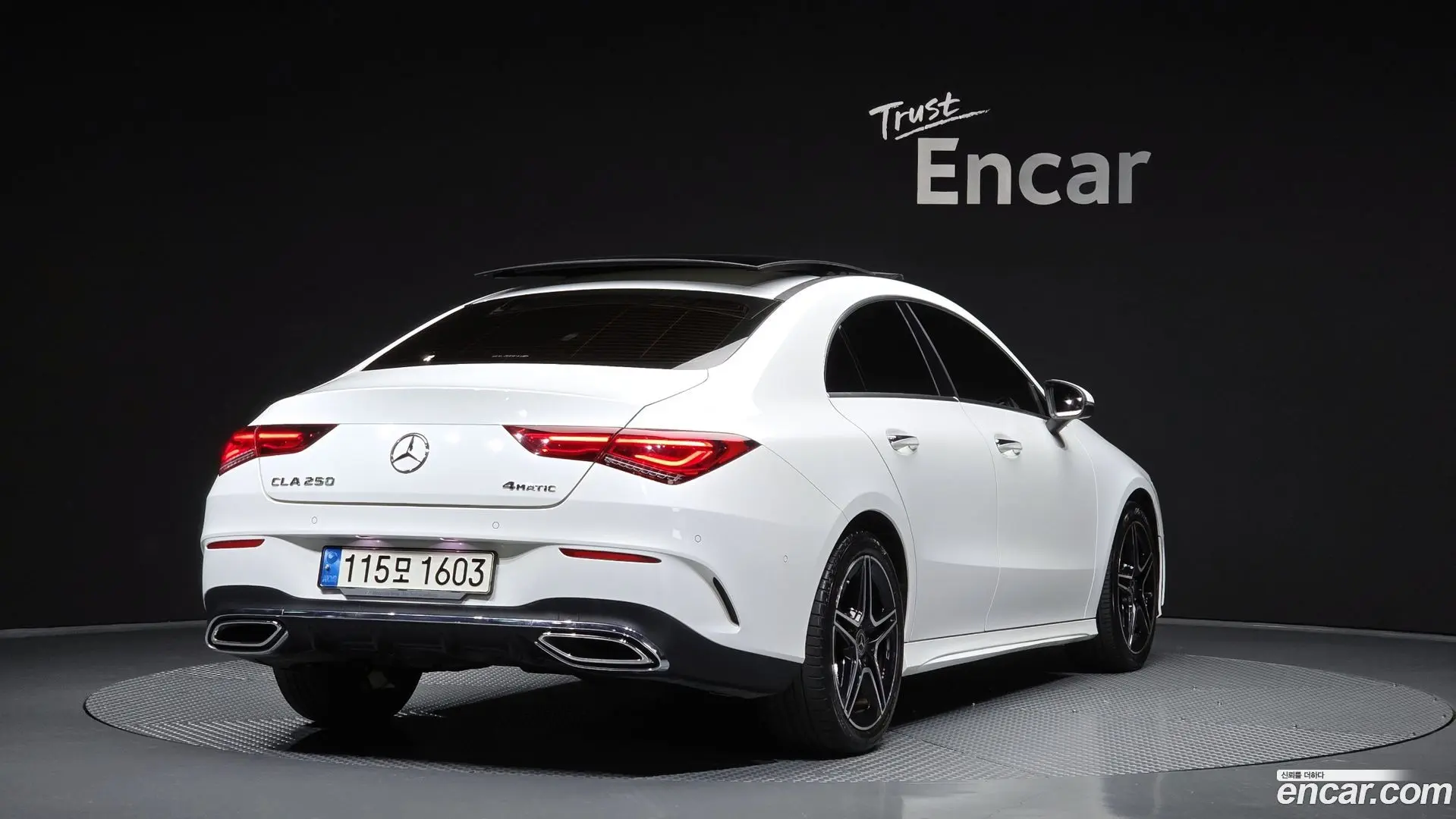 Main__Slider__Photo:CLA-Class Mercedes-Benz 2022.1-1