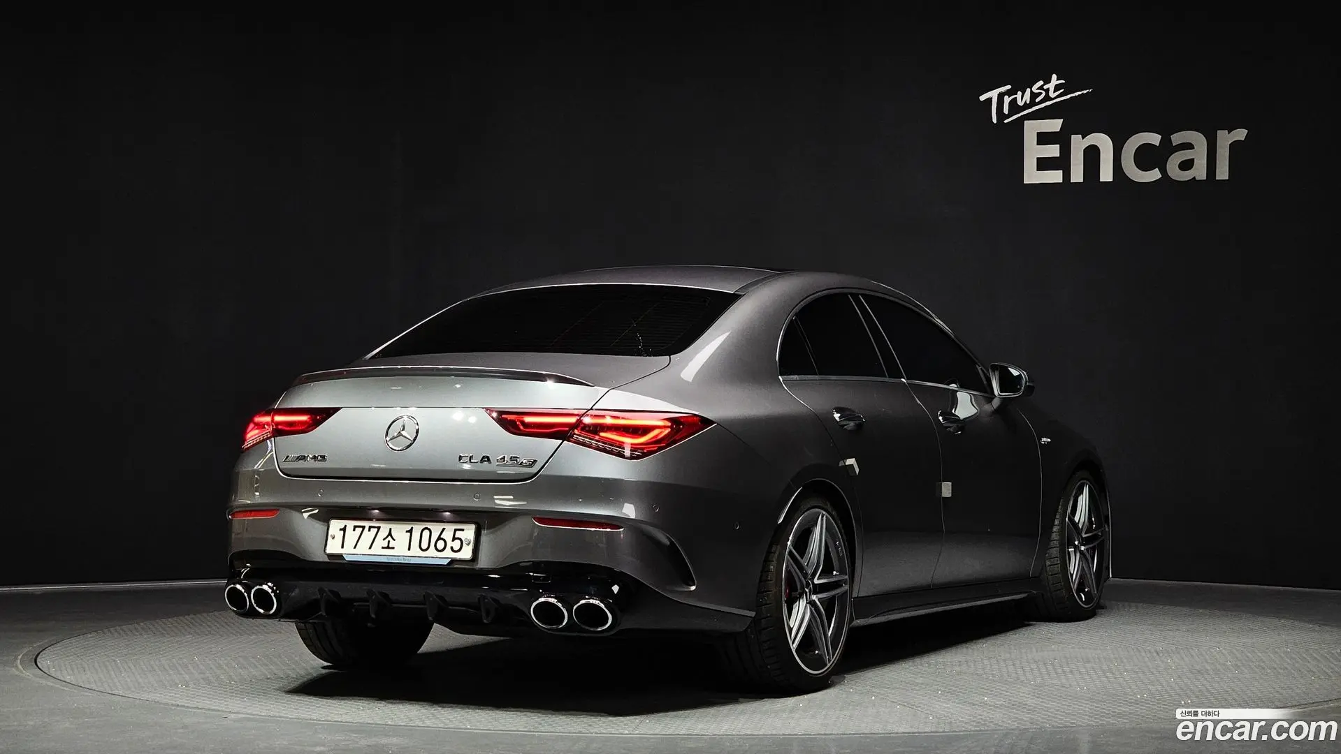 Main__Slider__Photo:CLA-Class Mercedes-Benz 2021.9-1