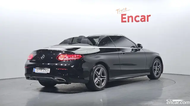 Main__Slider__Photo:C-Class Mercedes-Benz 2021.1-1